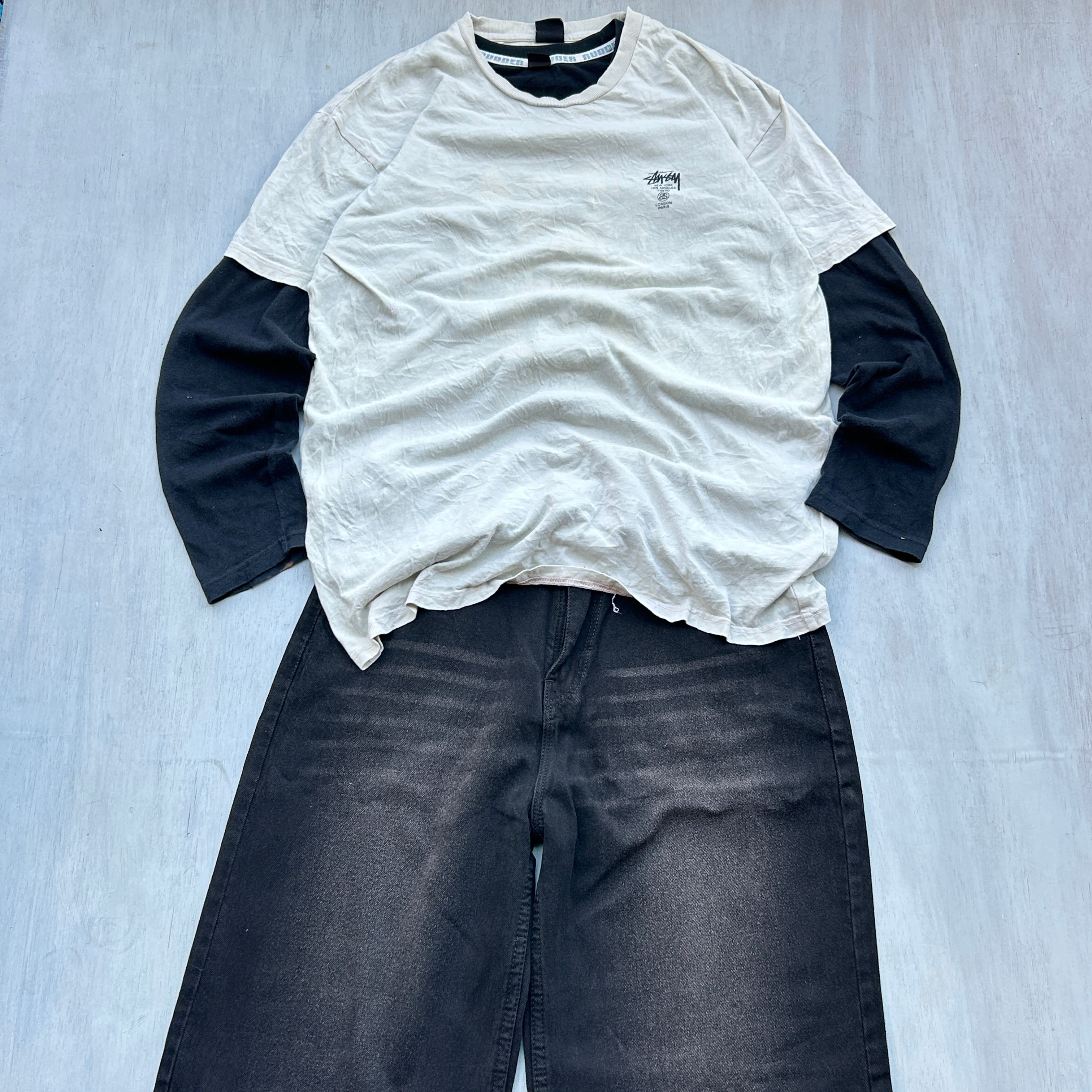 Stüssy Minimal Logo Tee