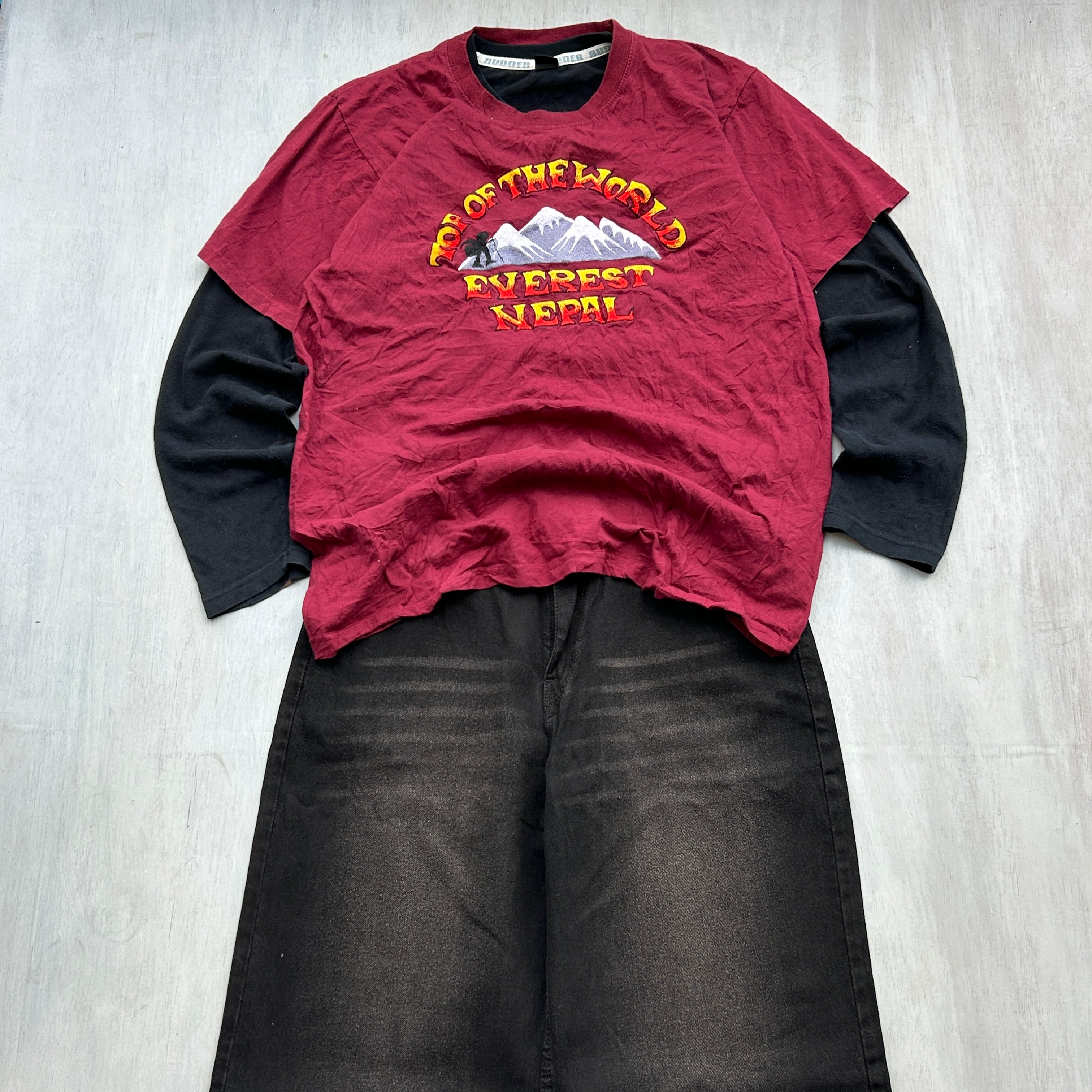 Everest Nepal Summit Graphic Tee