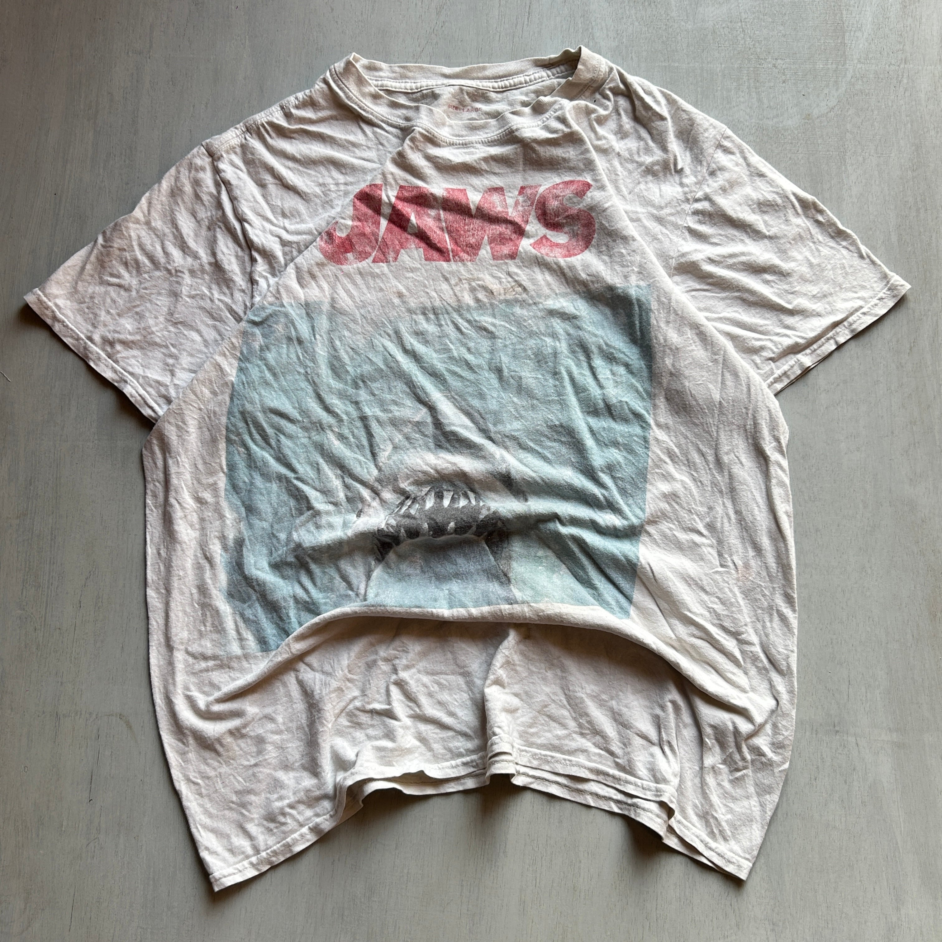 Jaws Vintage Movie Graphic Tee (Off-White Fade)