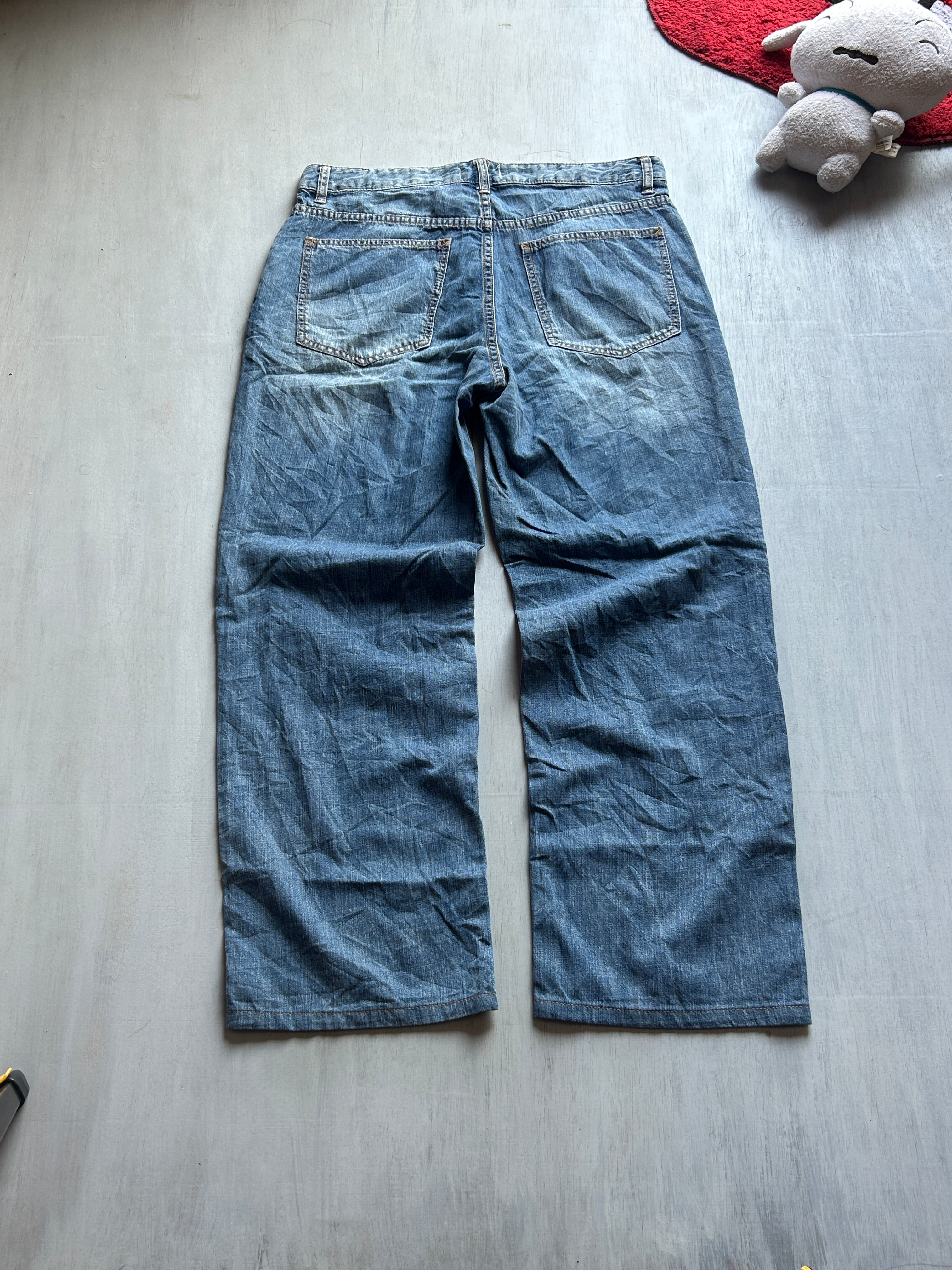 Classic Blue Wide-Leg Denim Jeans - (L)