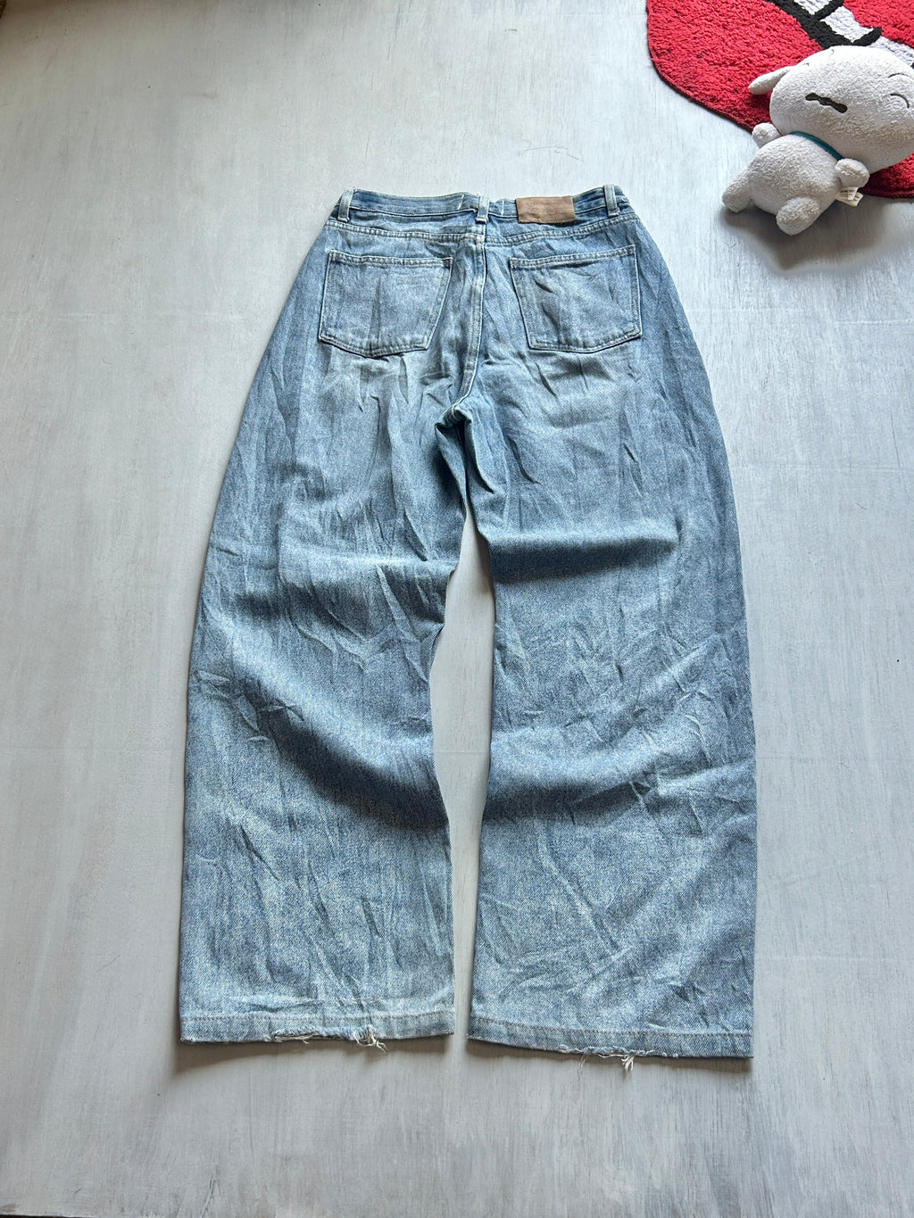 Classic Frost Wide-Leg Denim - (S)