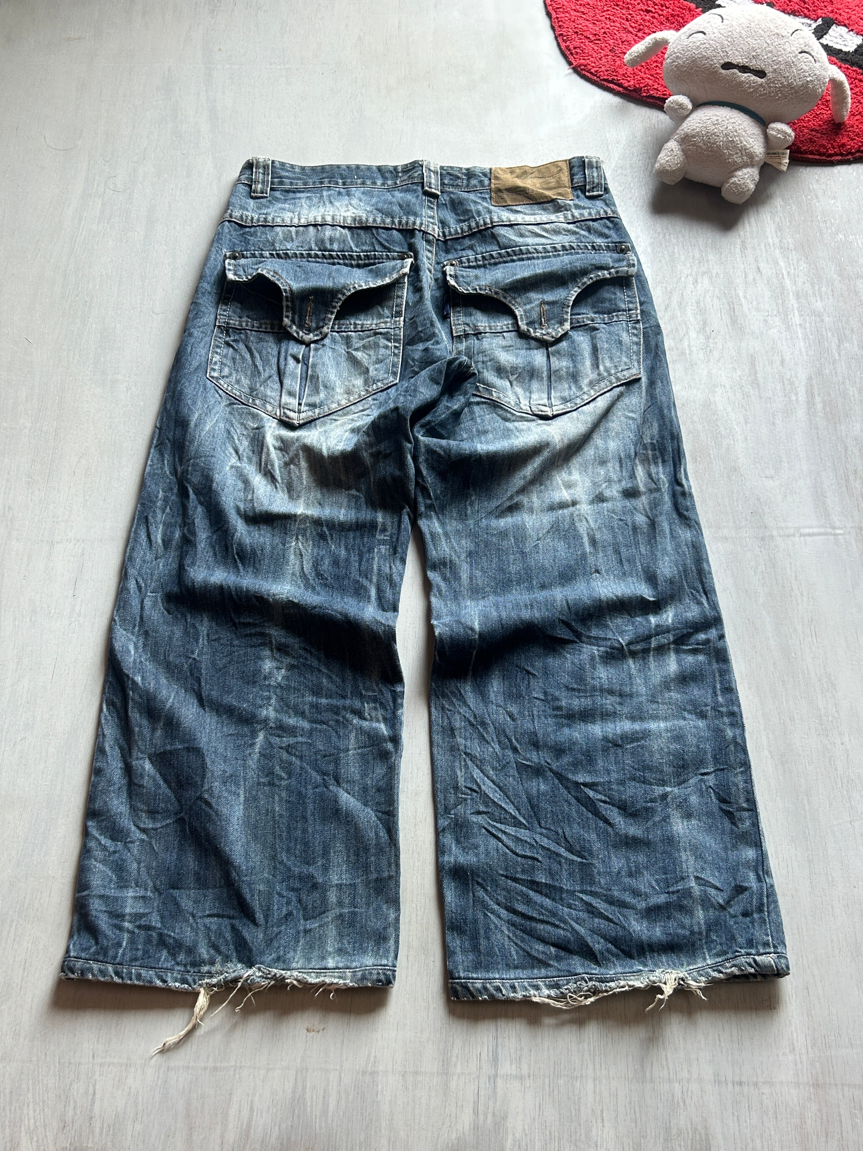 Vintage Dark Wash Frayed Wide-Leg Jeans - (XL)