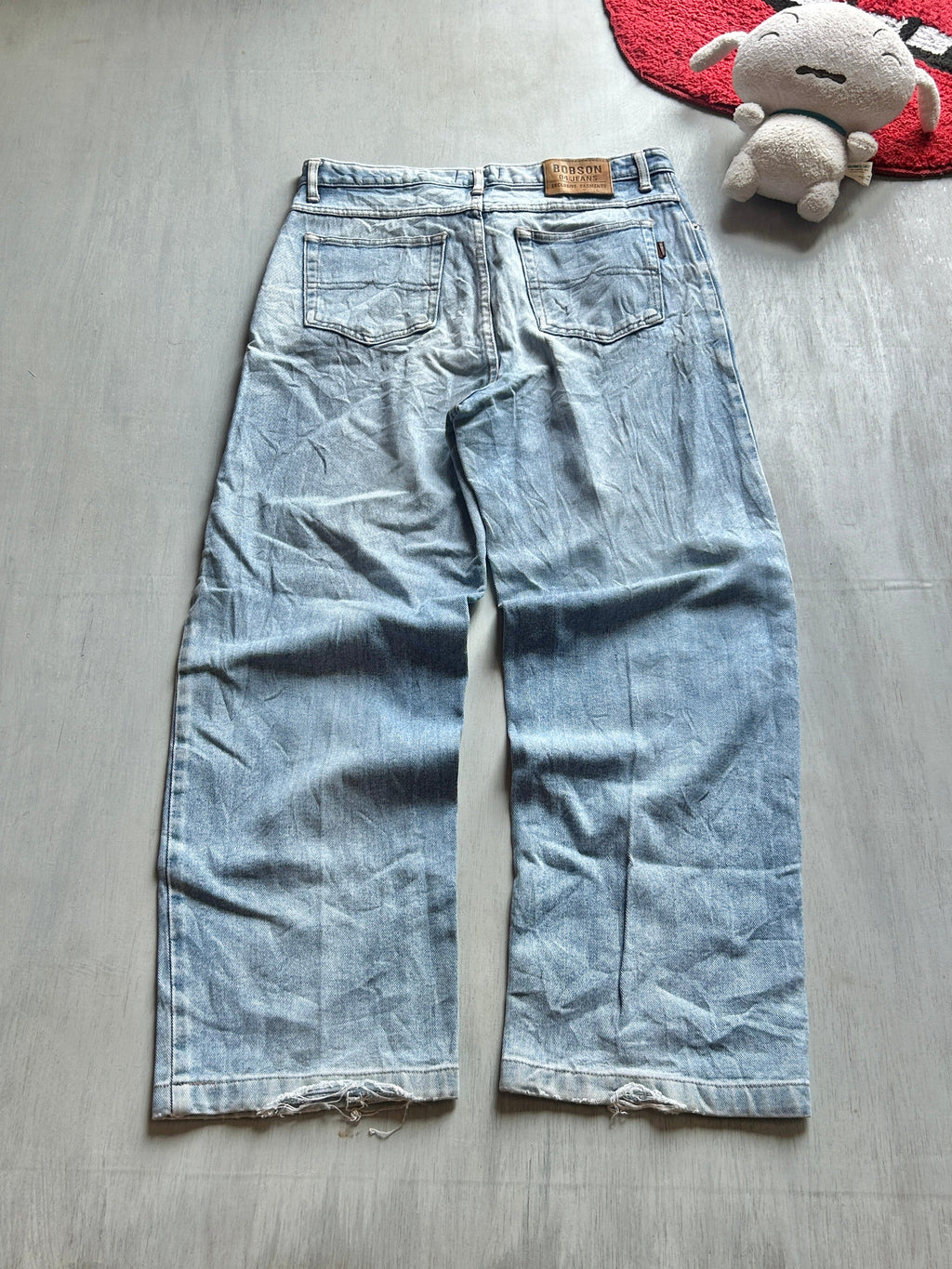 Light Blue Vintage Wide-Leg Jeans - (L)