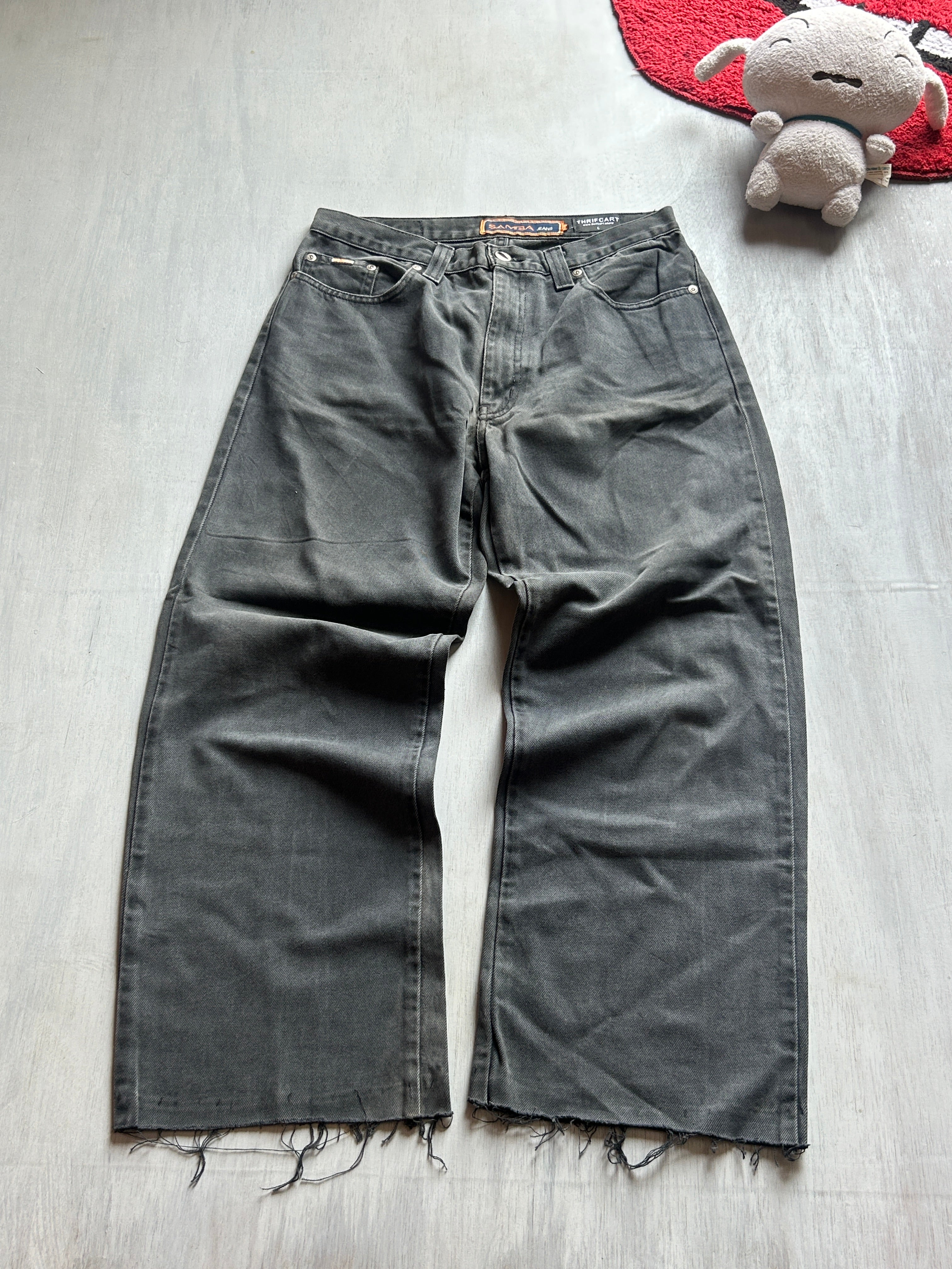 Charcoal Black Raw-Hem Wide-Leg Jeans - (L)