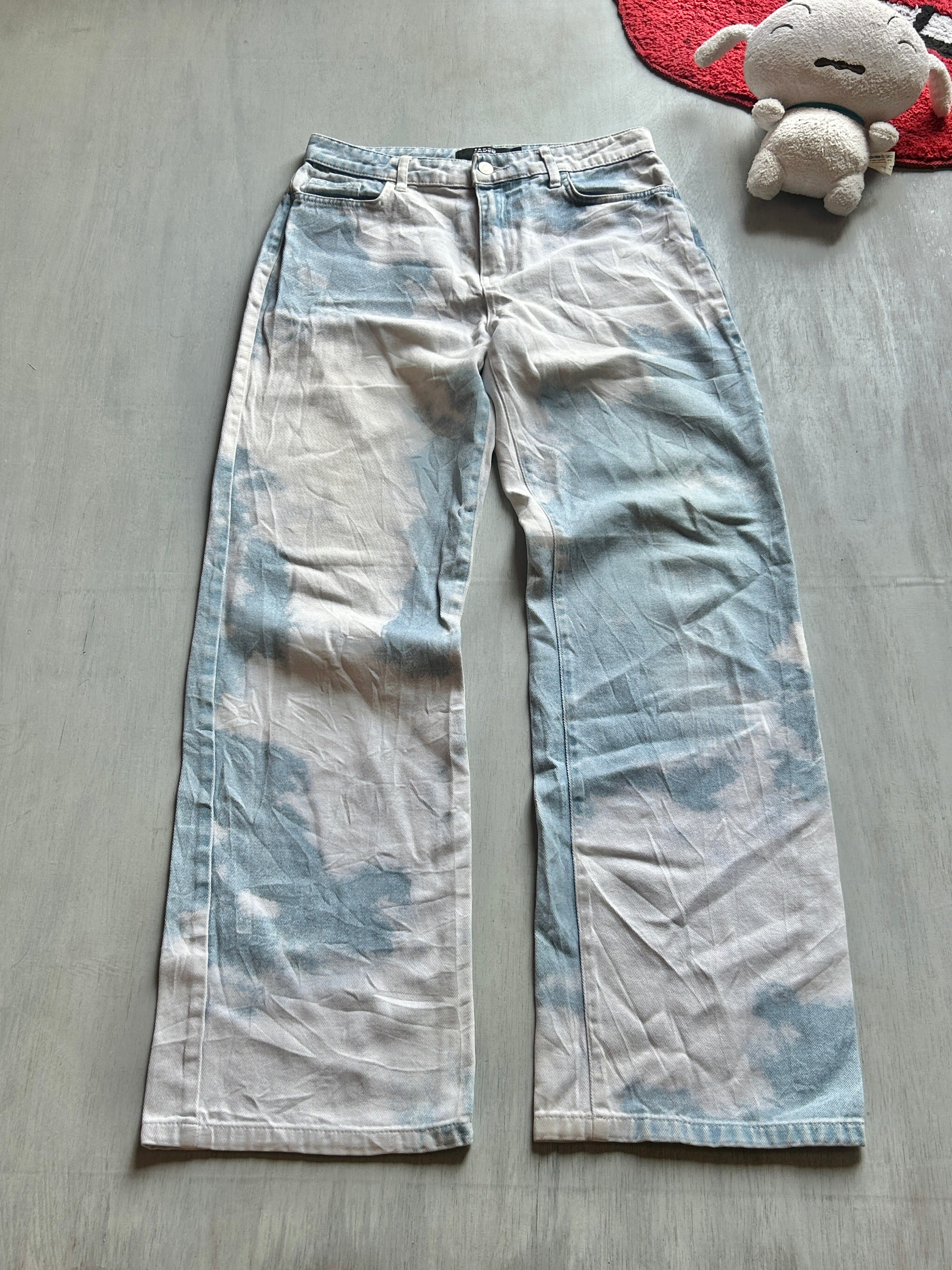 Cloud Wash Wide-Leg Jeans - (M)