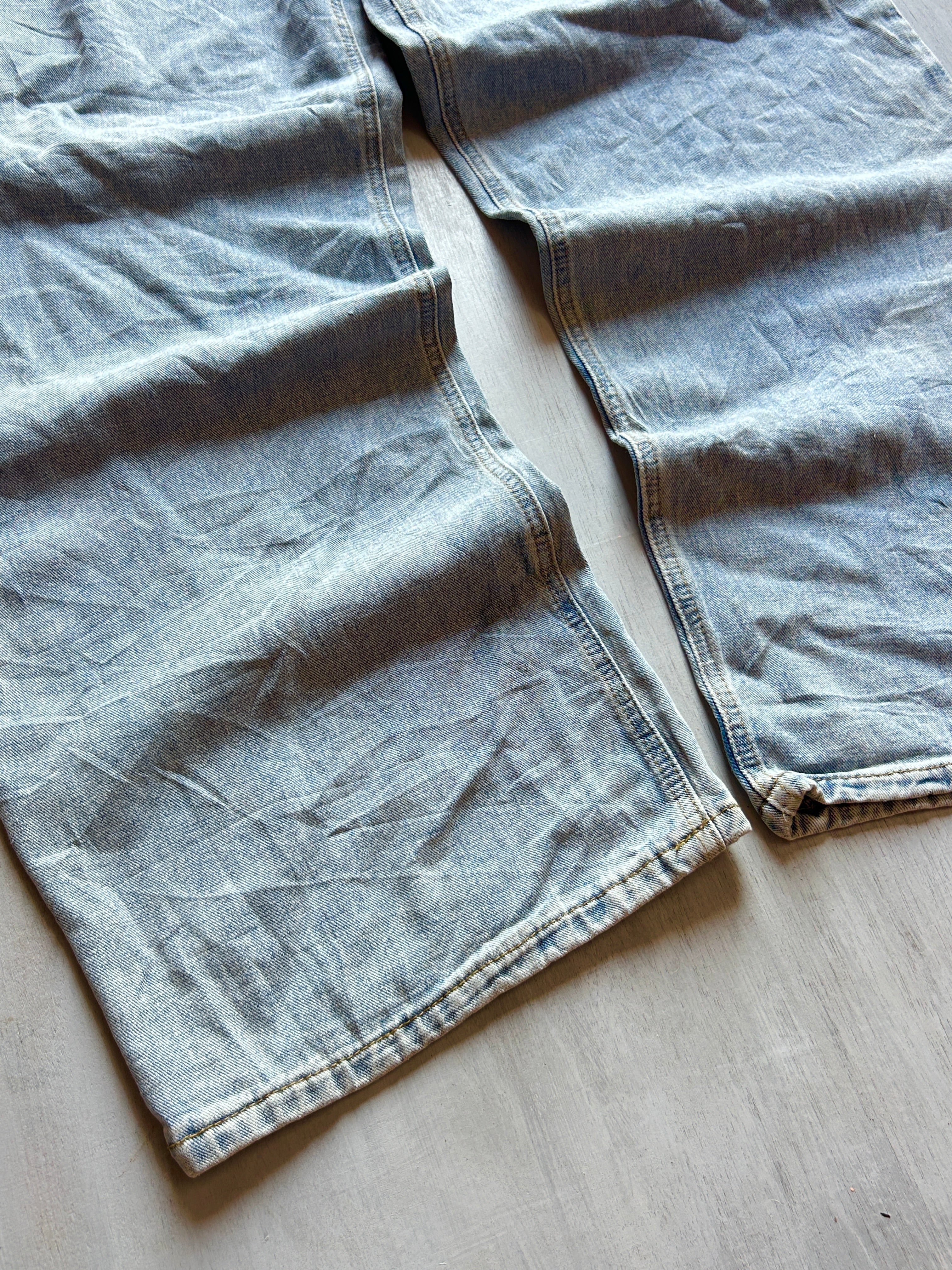 Dust Wash Baggy Denim - (L)