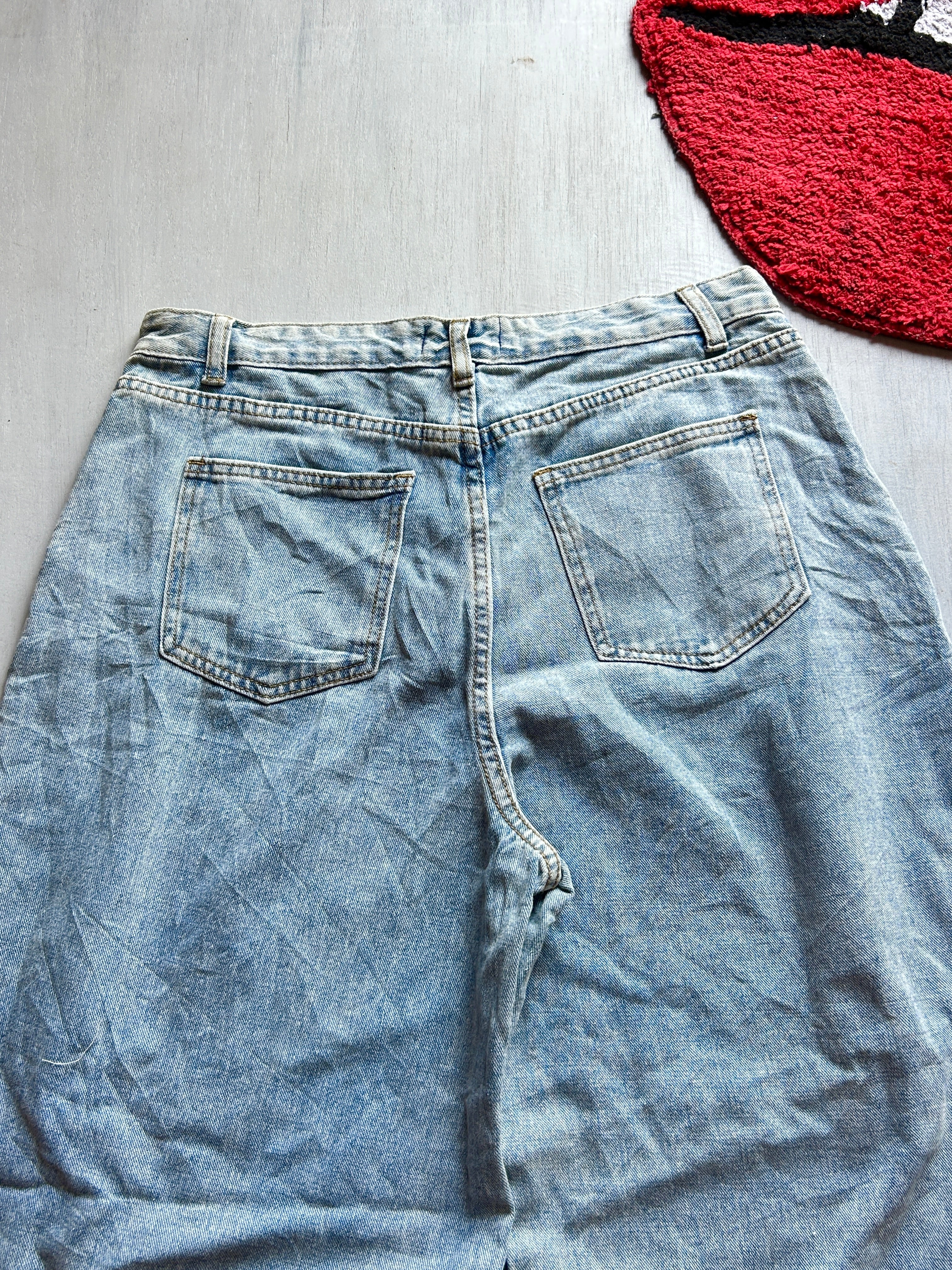 Dust Wash Baggy Denim - (L)