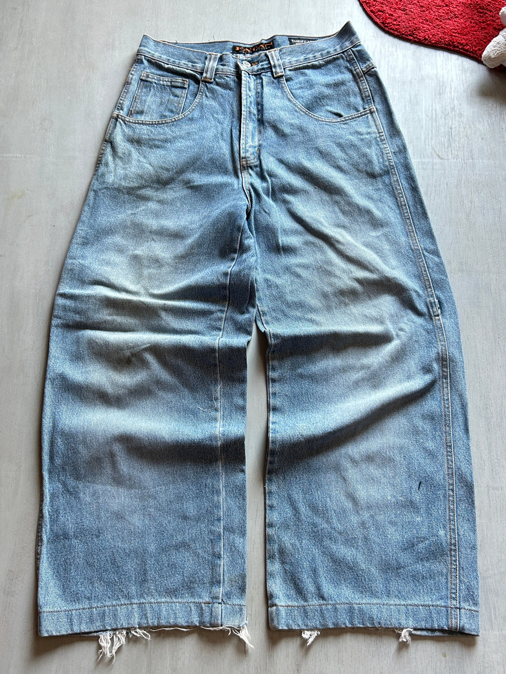 Classic Sky Wash Baggy Denim - (L)