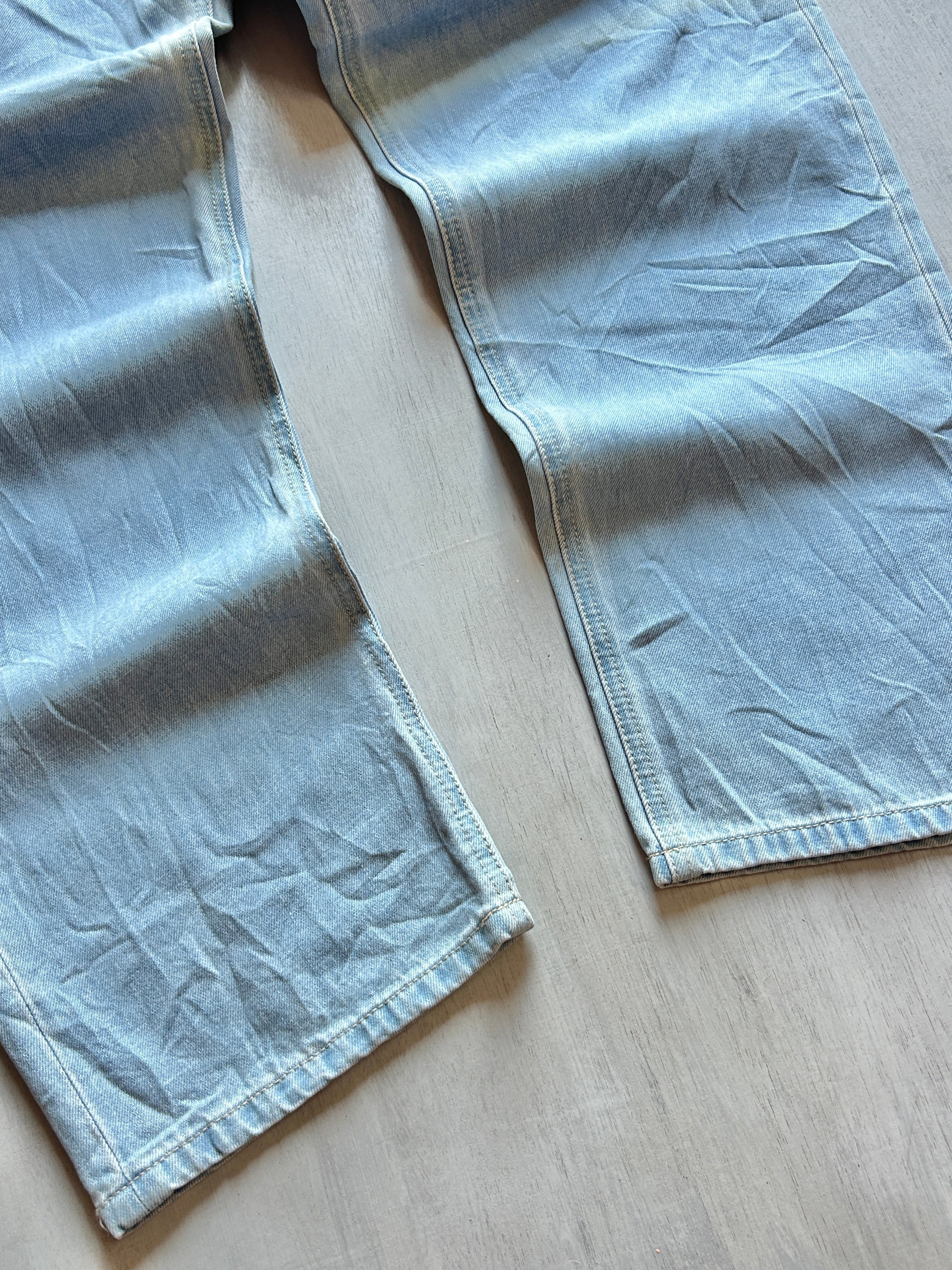 Cloud Blue Elastic Waist Denim - (M)