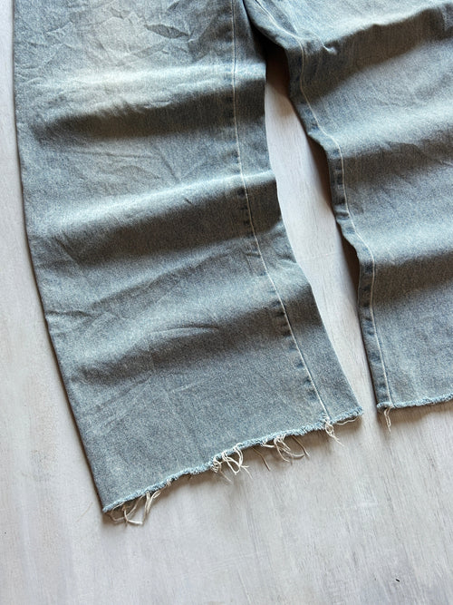 Ash Fade Raw-Hem Denim - (L)