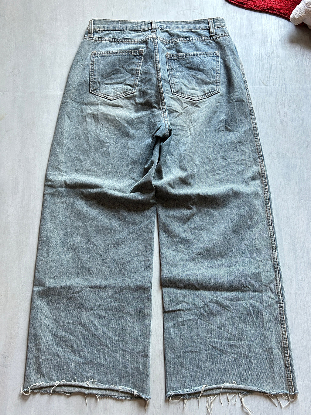 Ash Fade Raw-Hem Denim - (L)
