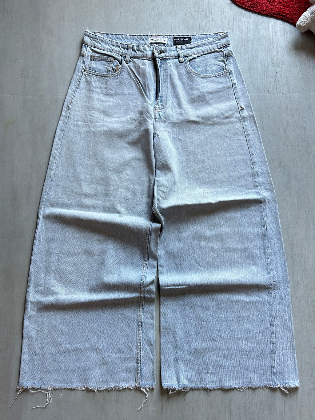 Stonewash Raw-Hem Wide Denim - (L)