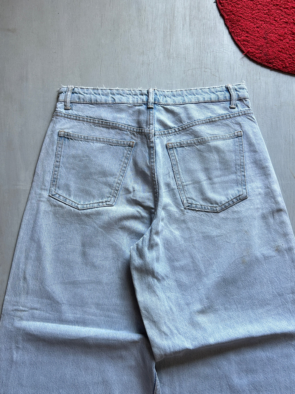 Stonewash Raw-Hem Wide Denim - (L)