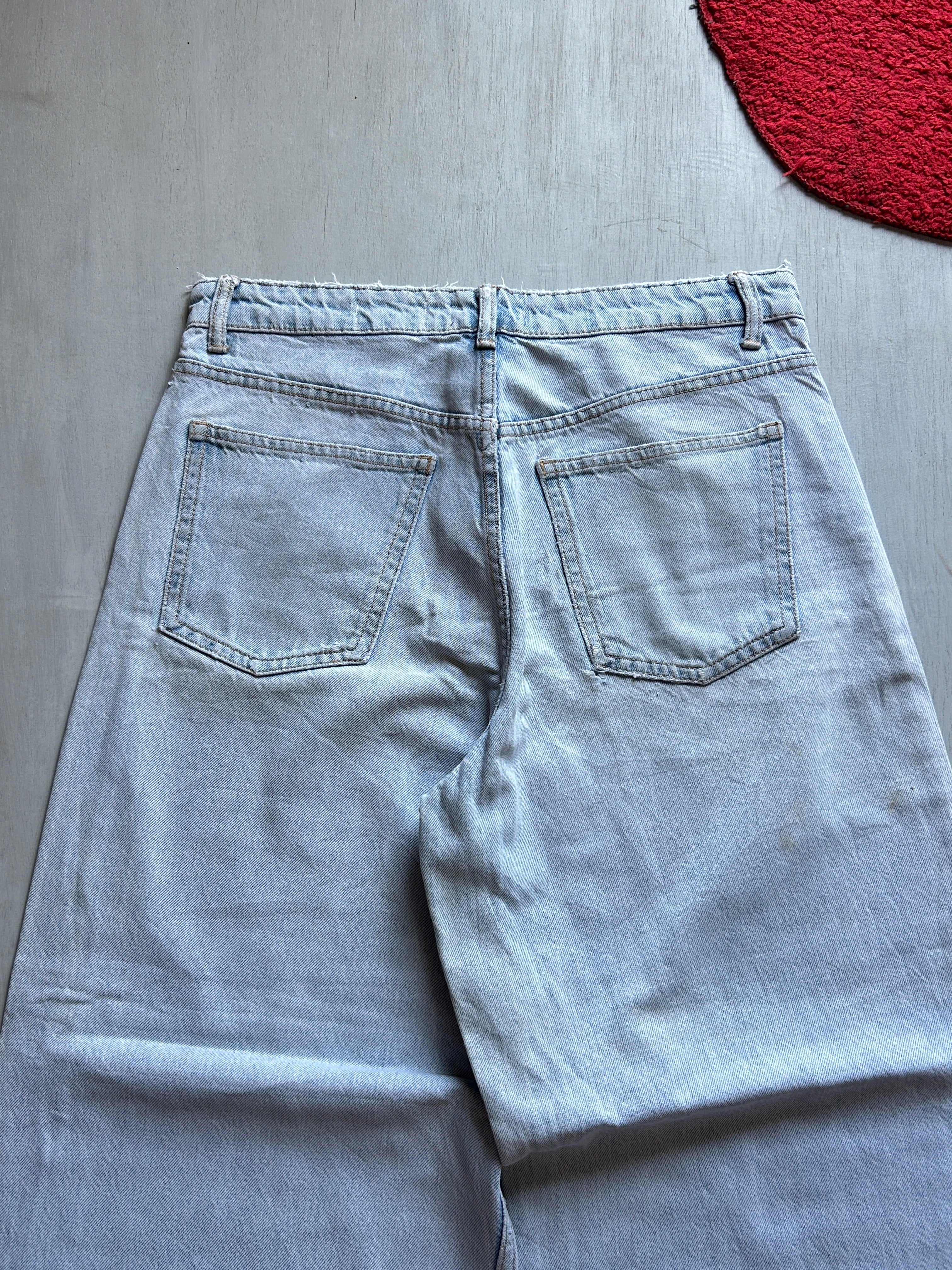 Stonewash Raw-Hem Wide Denim - (L)