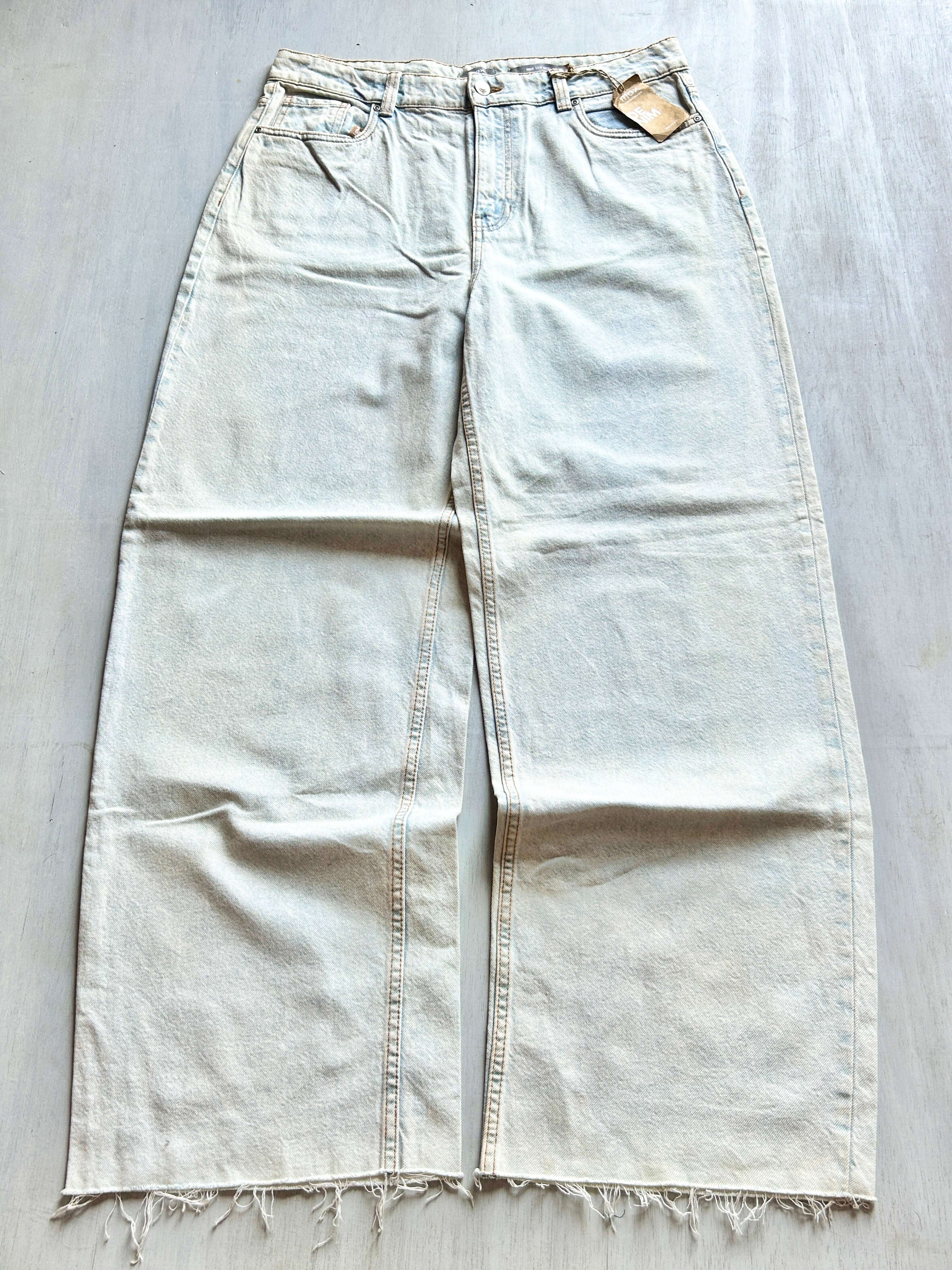 Sandstone Raw-Hem Wide Denim - (XL)