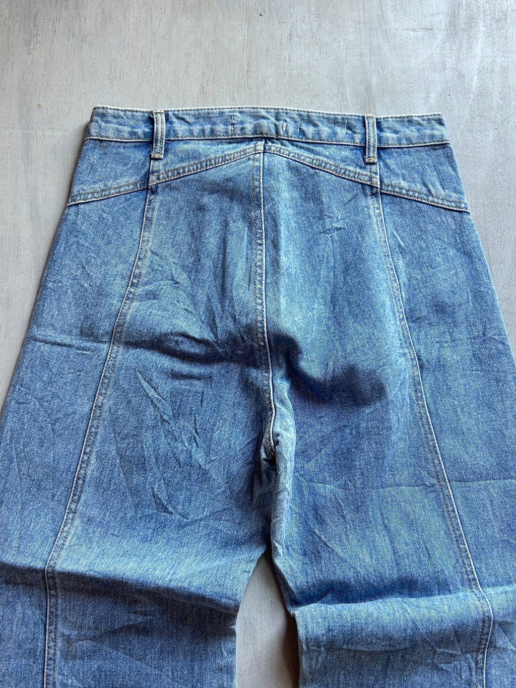 Panel Cut Raw Hem Denim - (M)