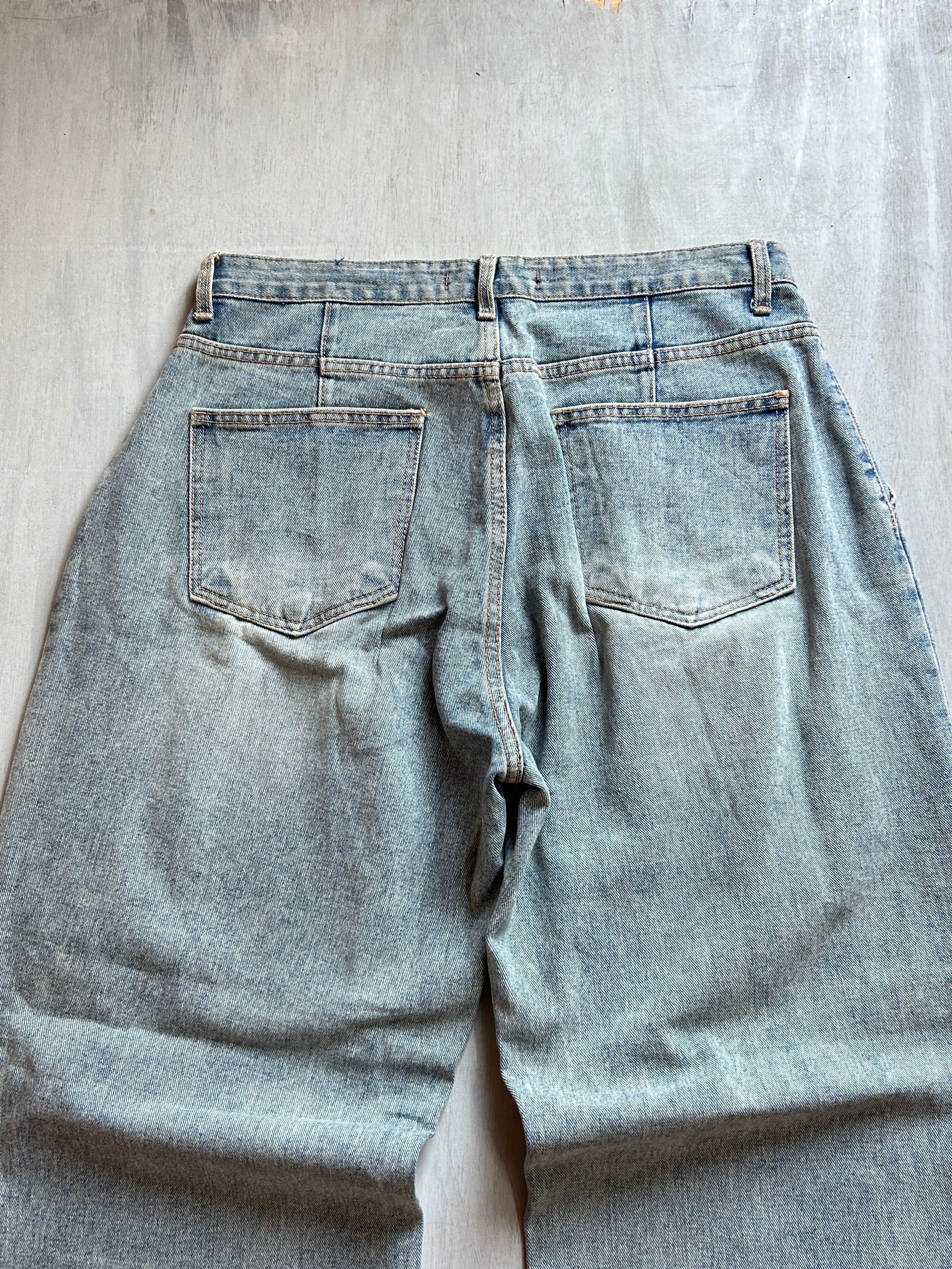 Ash Pleated Baggy Denim - (XL)