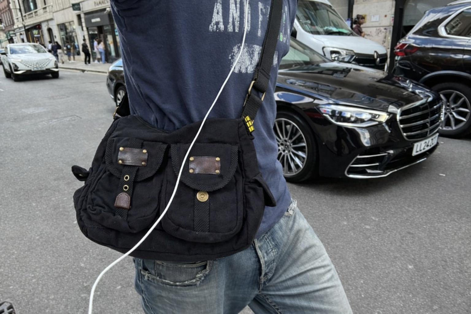 Urban Utility Canvas Sling Bag – Black